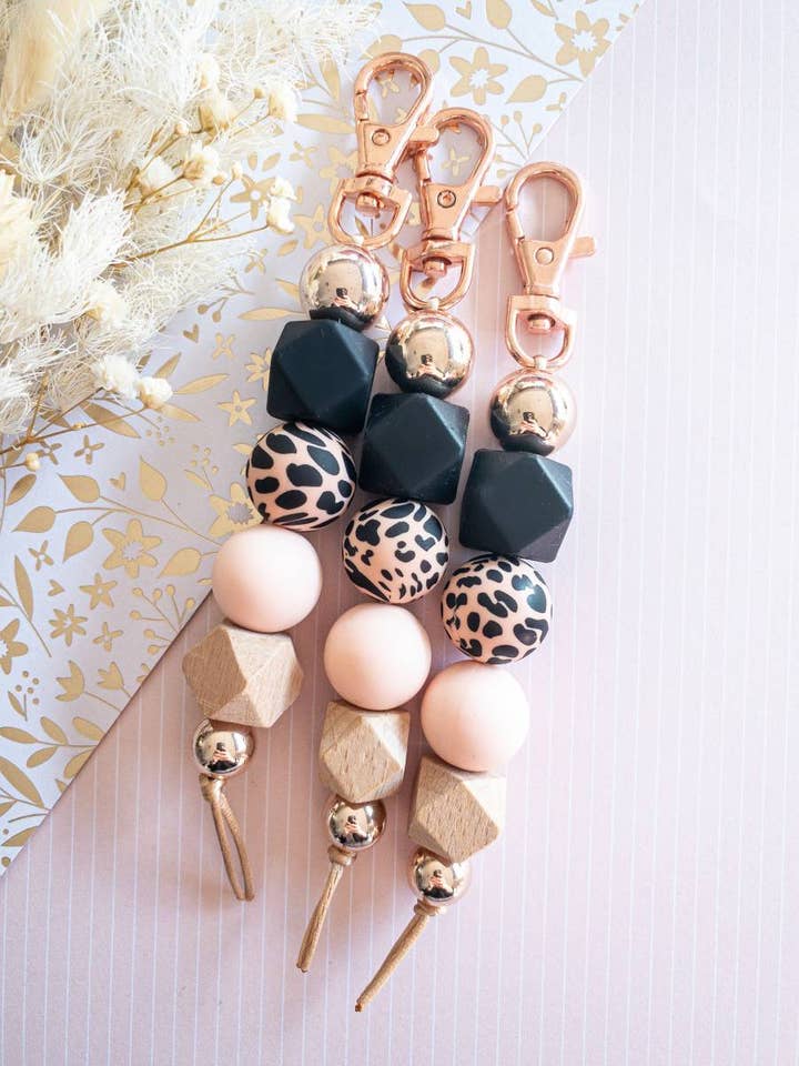 Callie Keychain for wholesale by Chuckle & Wood