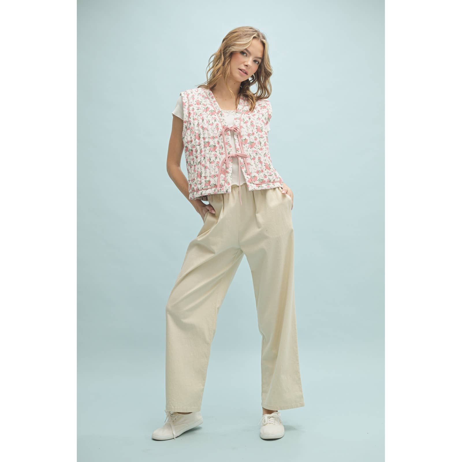 Wishlist Apparel - Wholesale Outerwear Vest - Women's - FLORAL QUILTED VEST / WL25-104001