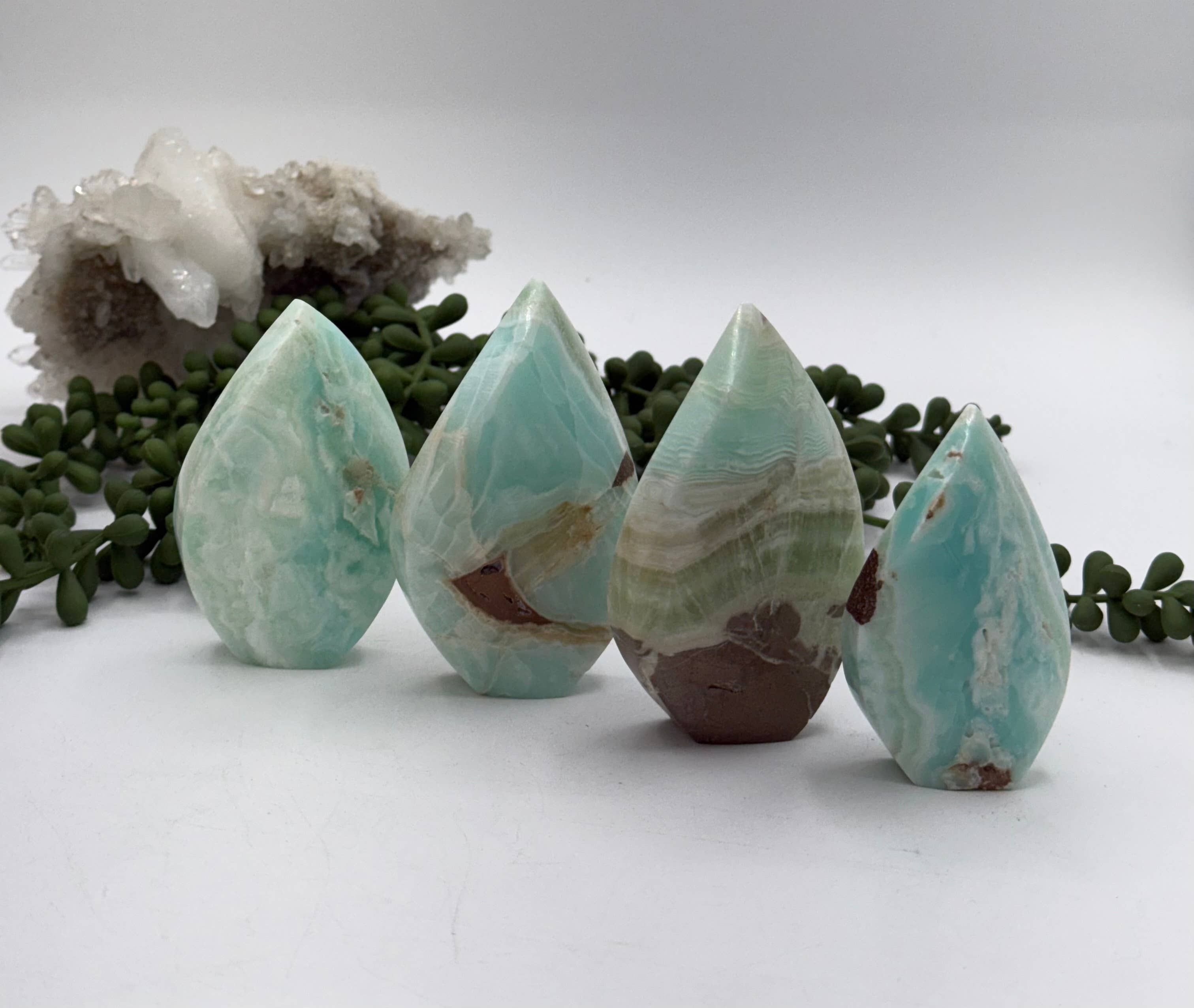 Meraki Gemstones - Wholesale Spiritual Stone/Crystal - Caribbean Calcite Gemstone Flame/Freeform (0.5kg/1.1lb)2