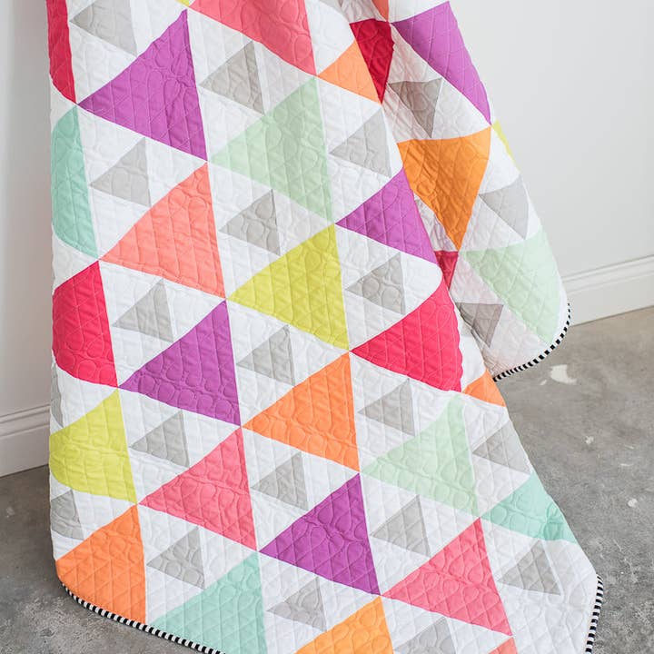 Quilty Love - Wholesale Craft Sewing Kit - Triangle Peaks PAPER Quilt Pattern