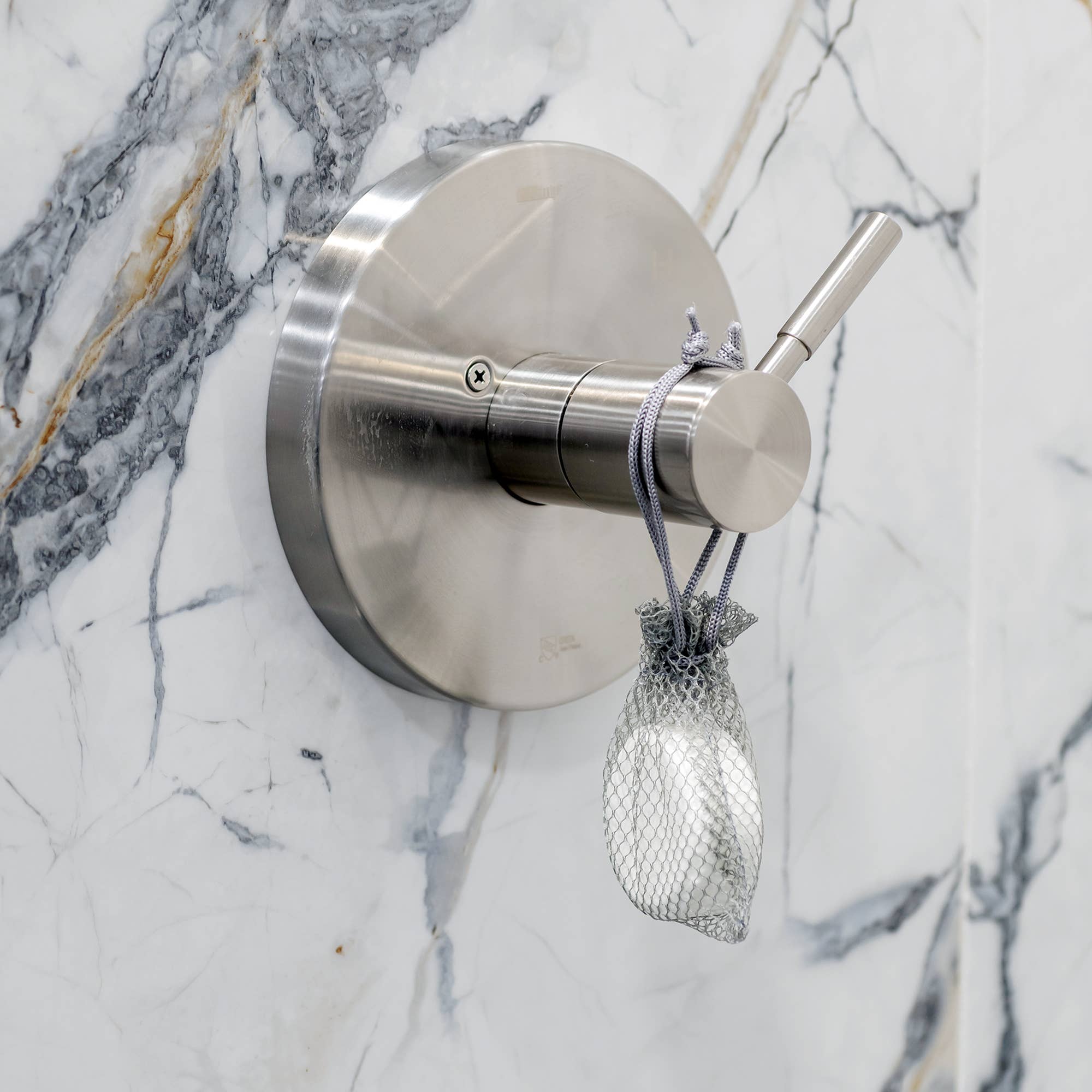 Cait + Co - Wholesale Shower Steamer/Bomb - Luxe Honey + Almond Shower Steamer Fizzy Bomb10