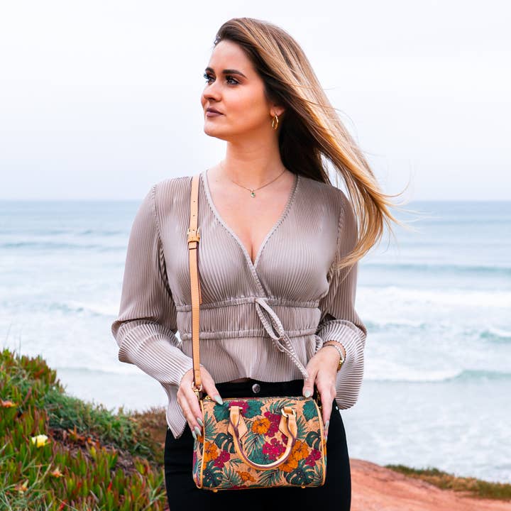 Meninas Bonitas Cork - Wholesale Crossbody Bag - Women's - Floral Cork Crossbody Barrel Bag BAG-2335