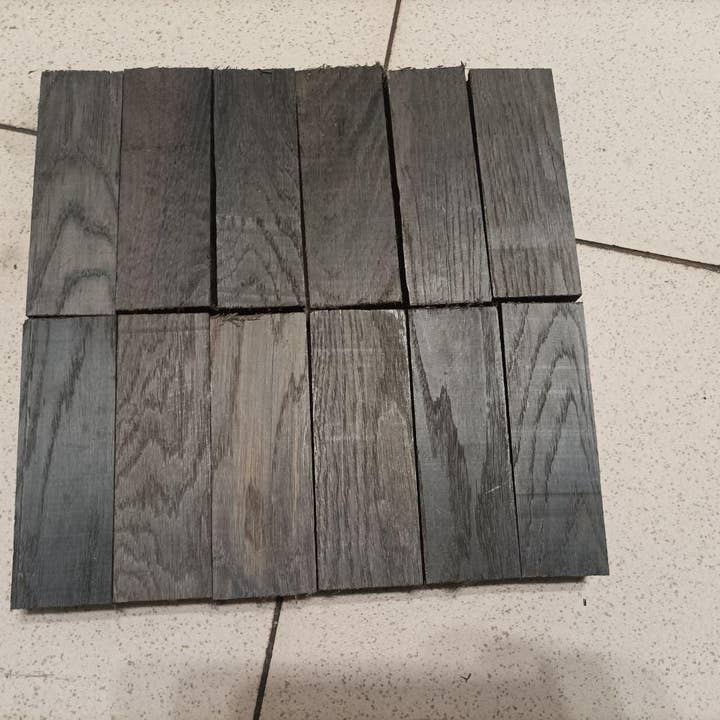 12 pezzi di blocchi di quercia palustre 40x30x135mm invecchiati 1270-5460 anni per la vendita all'ingrosso da parte di Prut63683