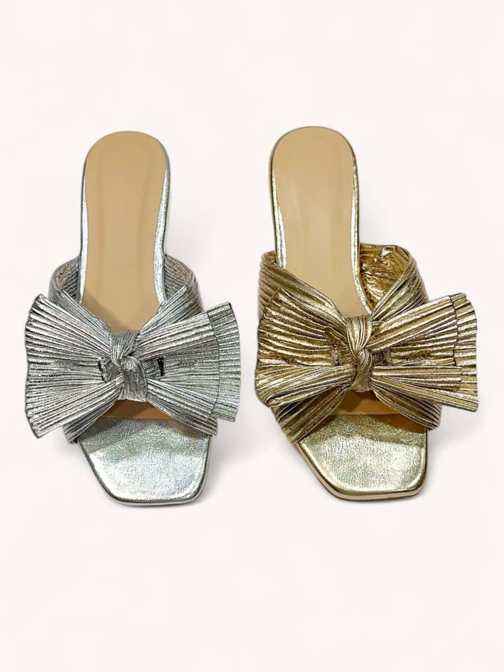 BUZZ-35 PLISSERET STOR SLØJFE OVERDEL SLIP-ON SANDALER for engroshandel hos CCOCCI