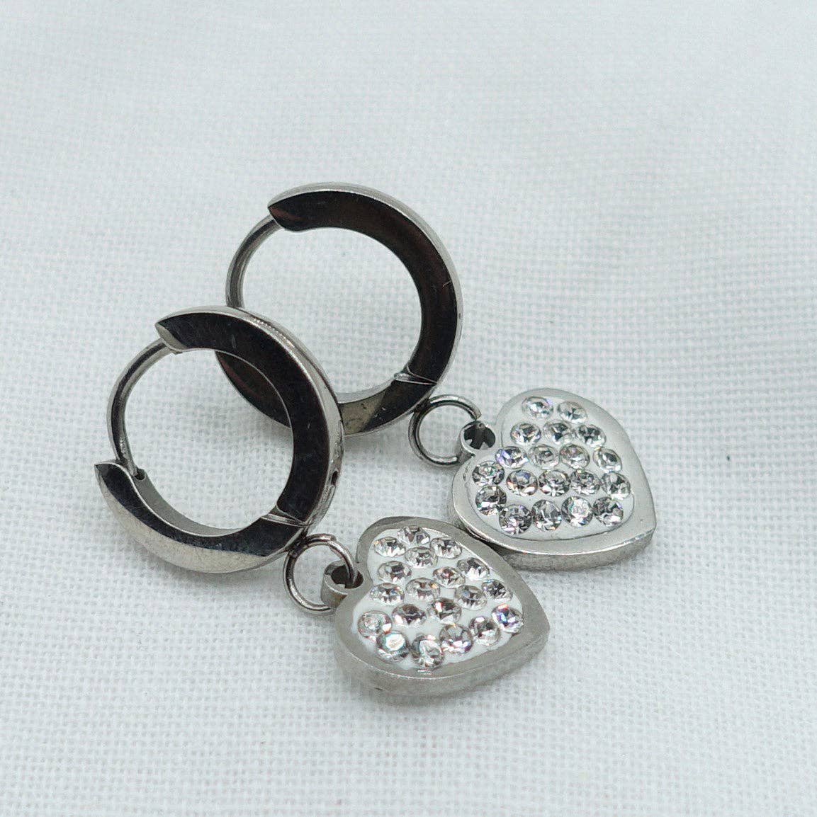 Daemon srls – wholesale Huggie earrings – LUCY ~ Zircons heart Stainless Steel Earrings0