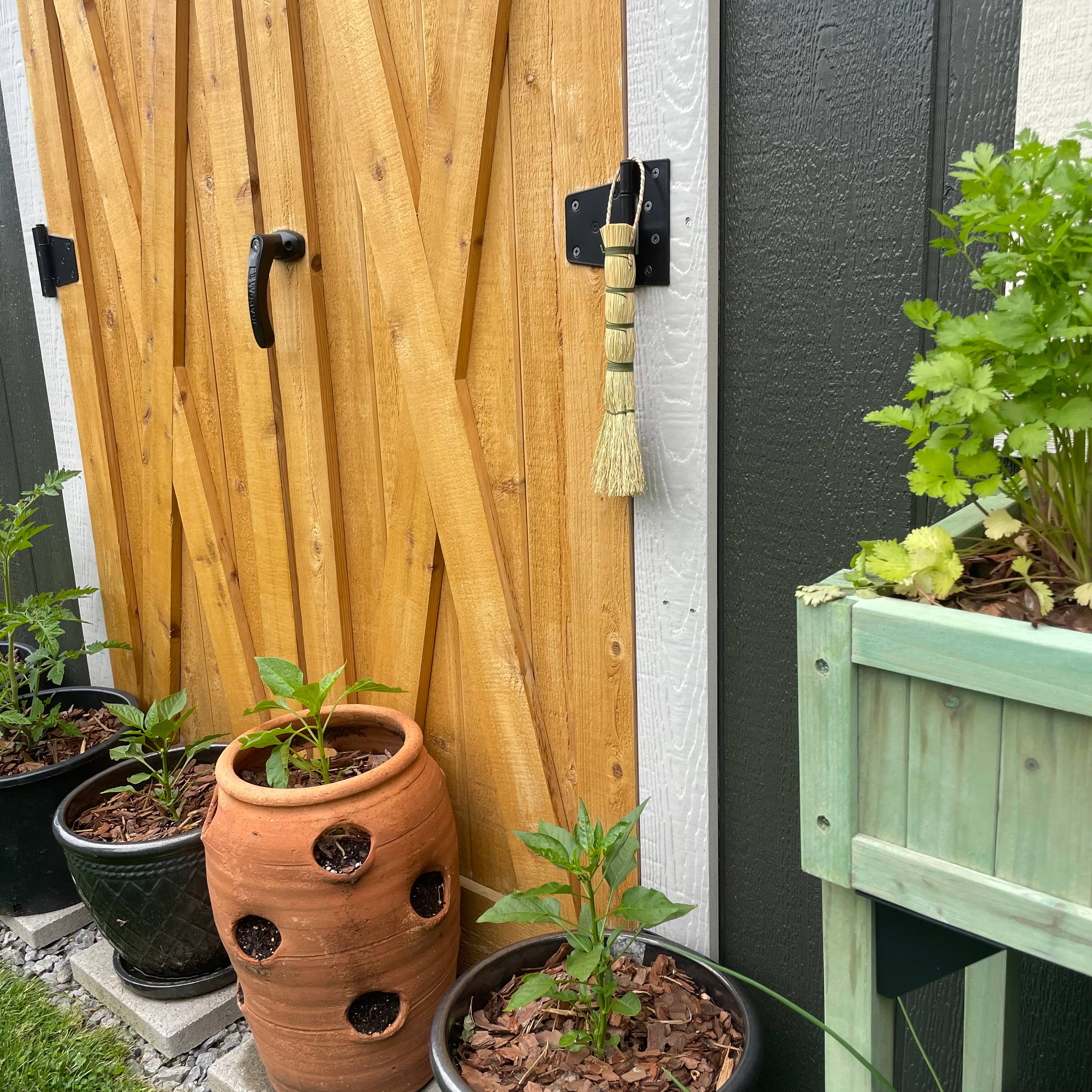 Husk Brooms - Wholesale Broom - Garden Brush6