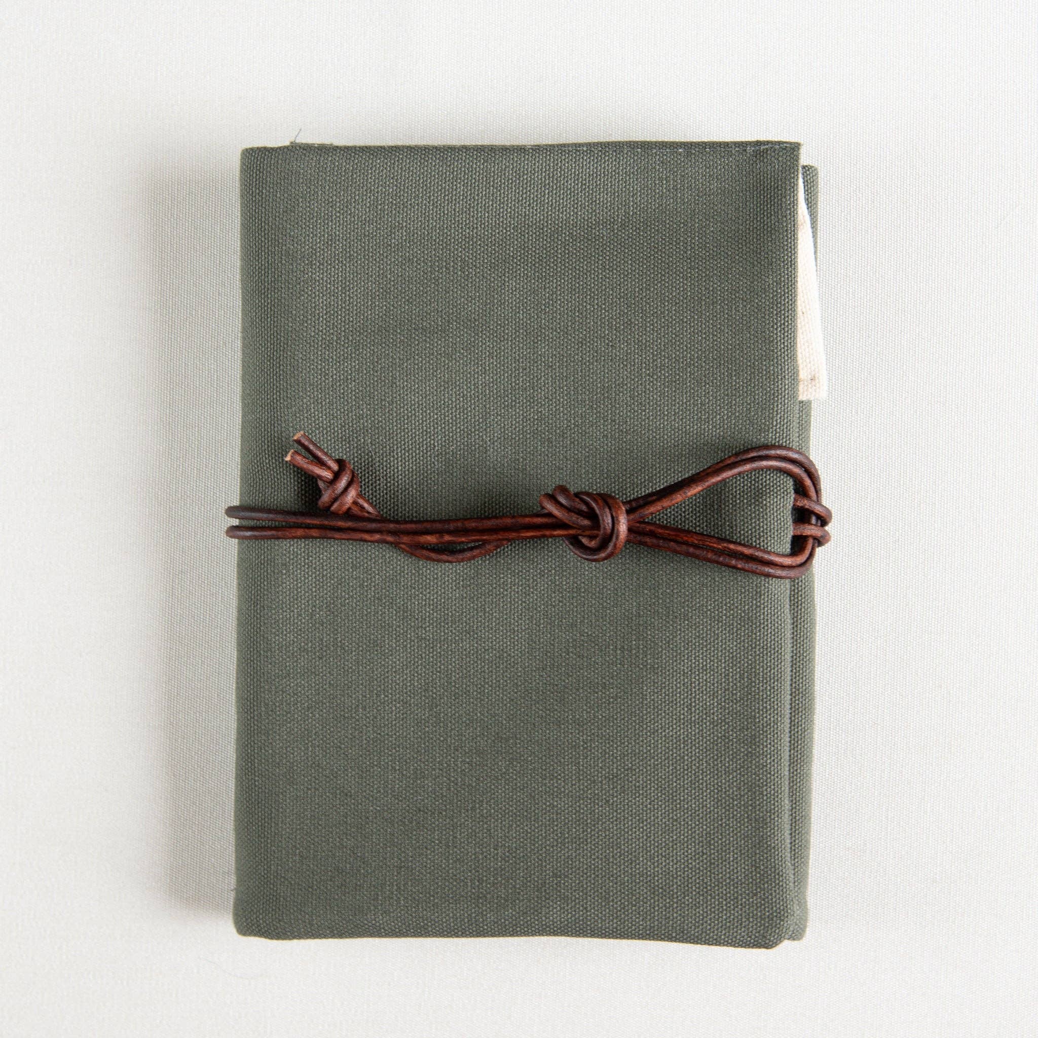 Quince & Co. - Wholesale Knitting/Crochet Supplies - all purpose carrying case2