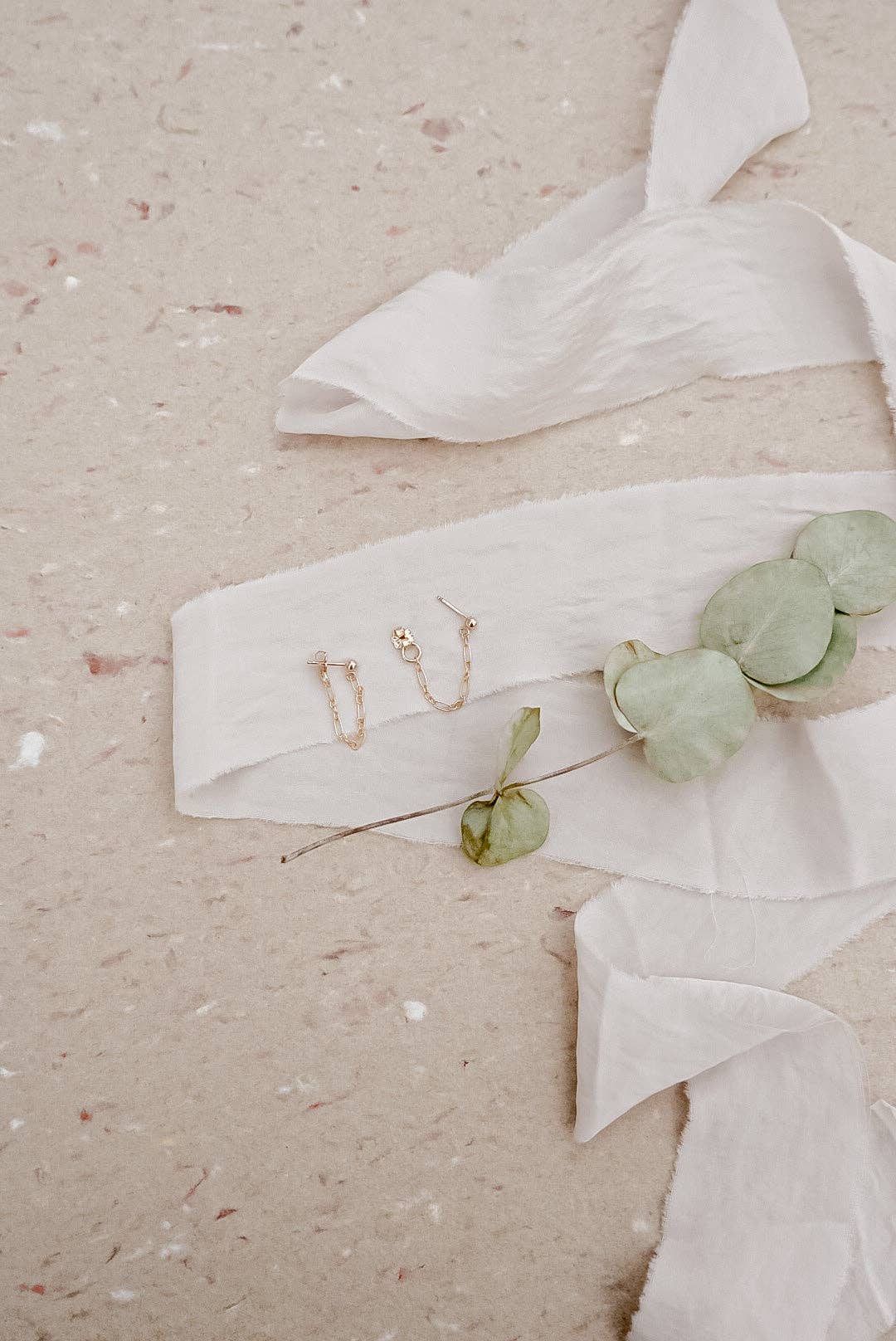 Bijoux Boutique LLC - Wholesale Huggie Earrings - Chain Huggie Hoops1