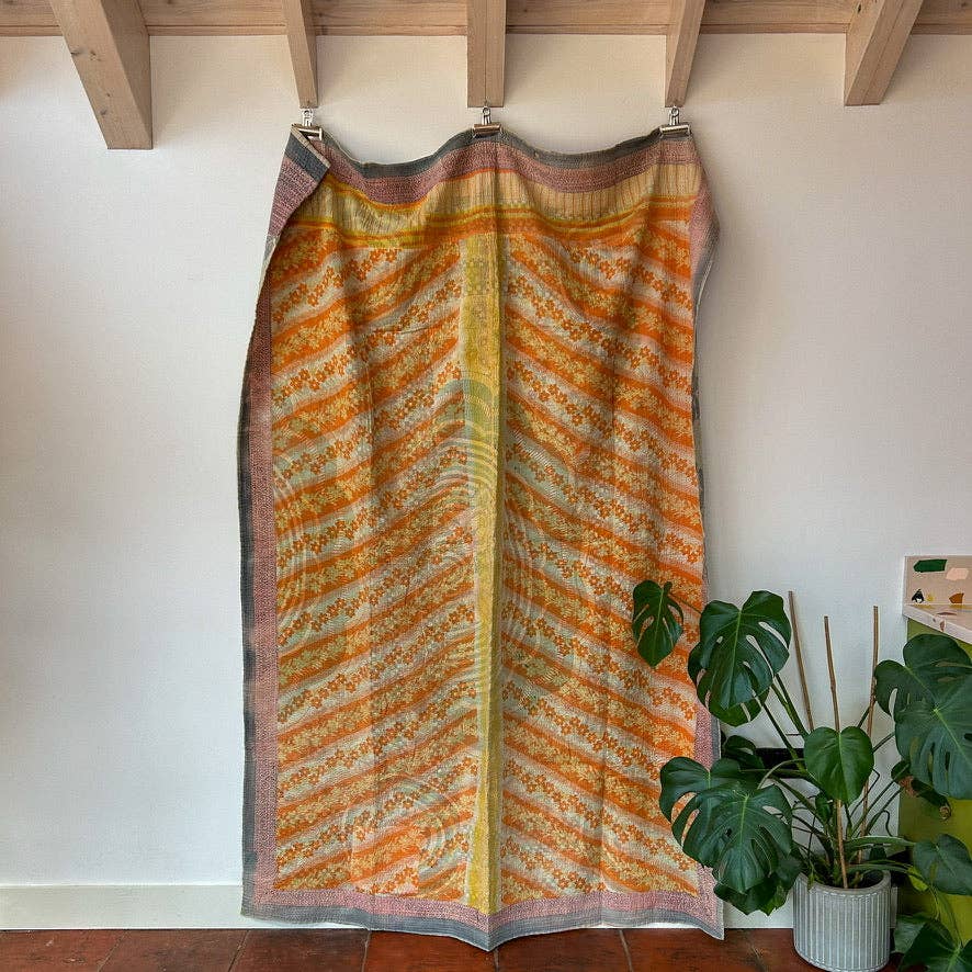 Constance & Denny - Wholesale Tapestry/Textile - KANTHA 20381