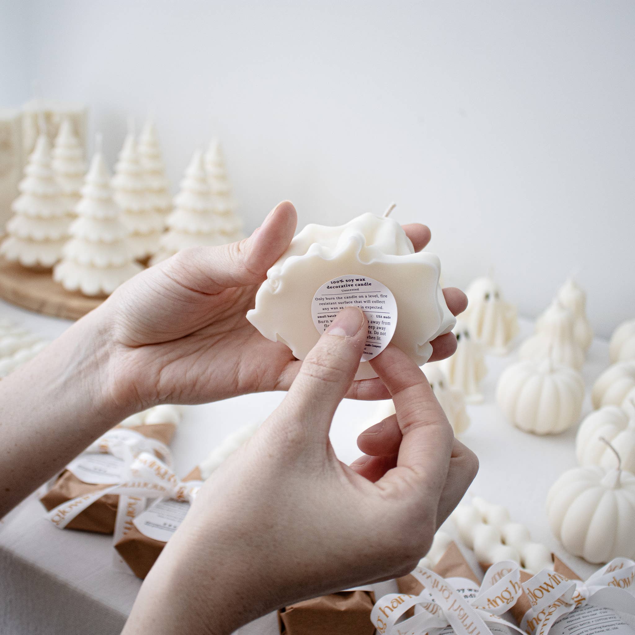 Glowing Harmony Candle Co - Vendita all'ingrosso Candele regalo - Candele Fantasma, Candela Spettrale di Halloween, Decorazione Autunnale4