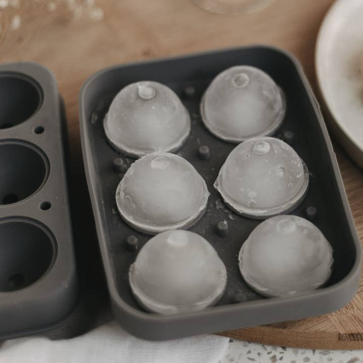 Eulenschnitt - Wholesale Ice tray/mould - Ice cube mold spheres gray (pack of 6 pieces)2