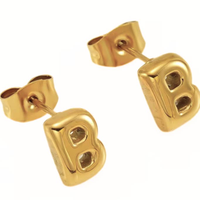 Gelbgold Bubble Letter Mini Ohrstecker mit Buchstaben aus 18K Goldstahl für den Großhandel auf Faire3