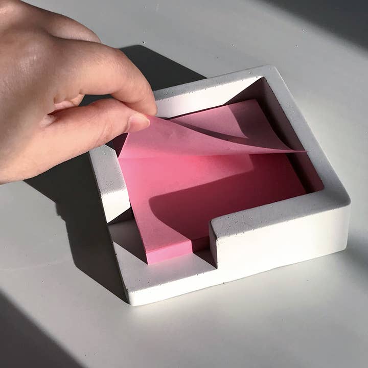 Weii Life Inc. – Engroshandel Skrivebordsindretning – Post‑IT Bemærk Cement Holder-Beton Sticky Note Cube Holder4