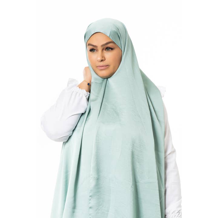 Sultana.R - Wholesale Hijab - Women's - Dubai satin hijab14