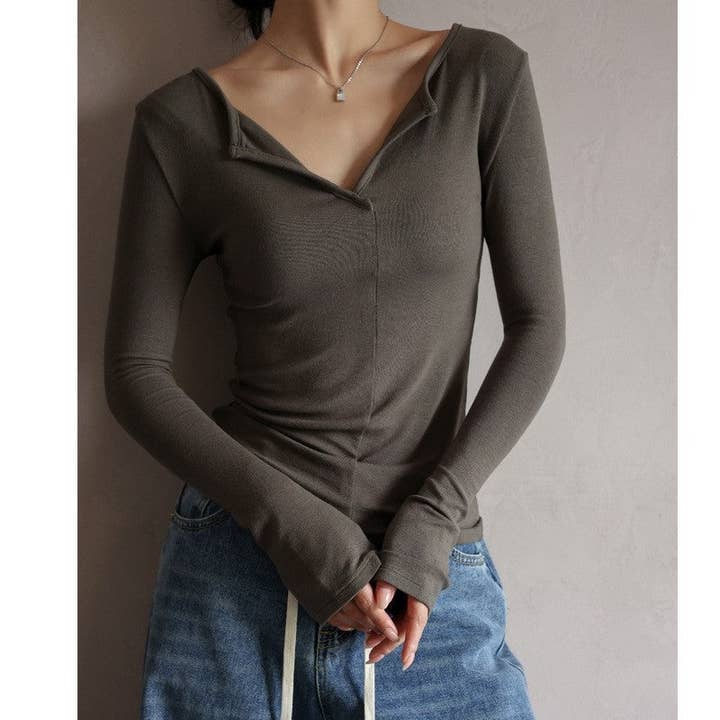 Sheer Trend - Wholesale T-Shirt - Women's - Modal V-Neck Basic Tee Shirt3
