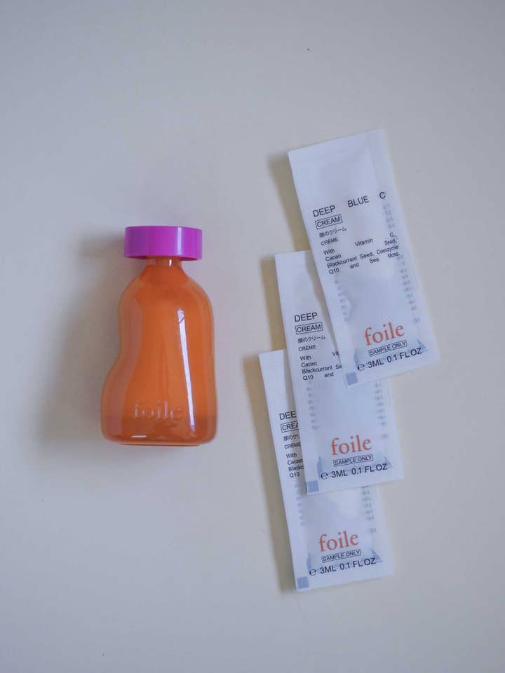 Deep Blue C Cream Sample for wholesale by Foile