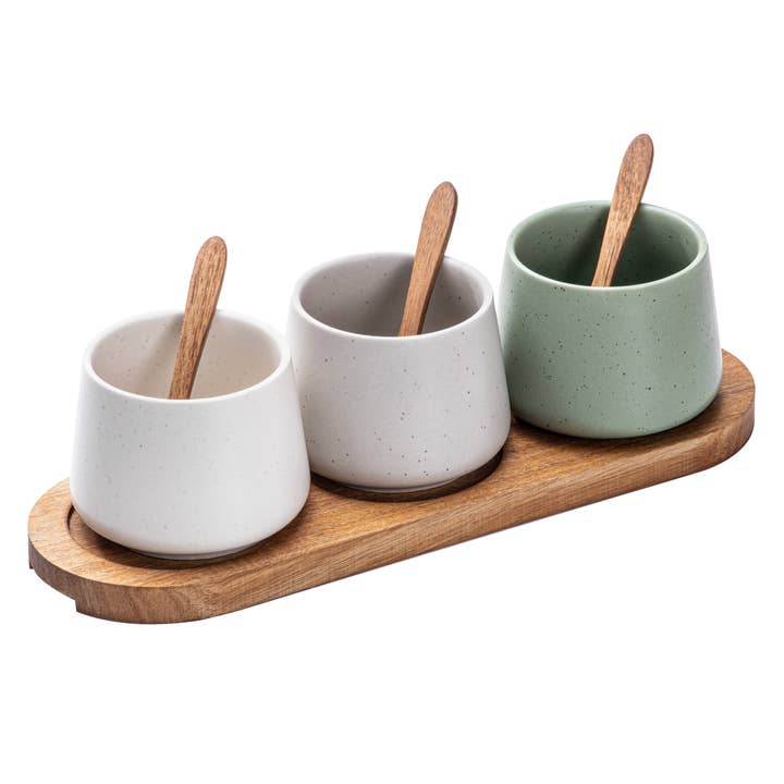 Ensemble de 7 pièces assorties de cuillères, bols et plateau Elements pour la vente par Ladelle Group