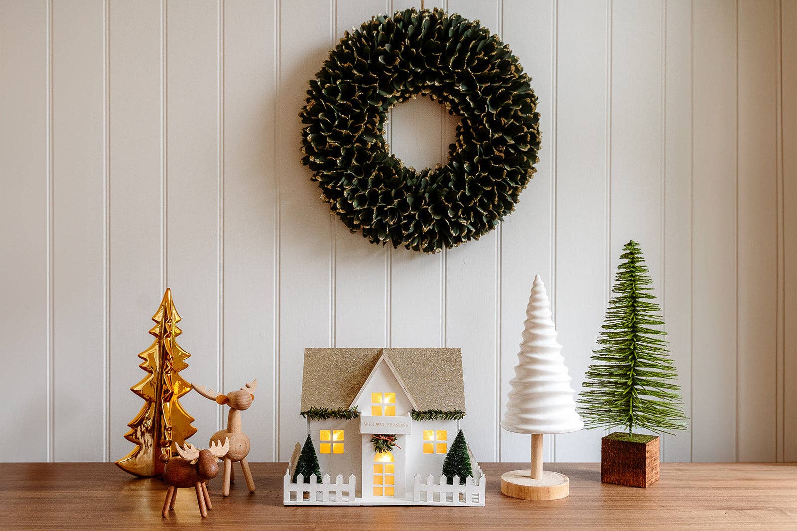 We Love Seasons Ltd - Vente Décoration de Noël - Grand sapin de Noël blanc en céramique4