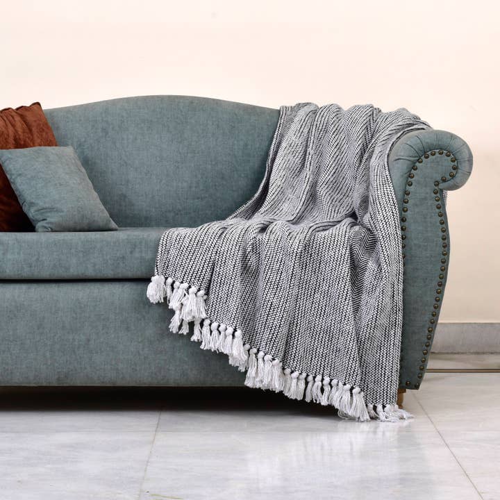 Plaid 100% cotone grigio 50"x60" per la vendita all'ingrosso da parte di Spitiko Homes