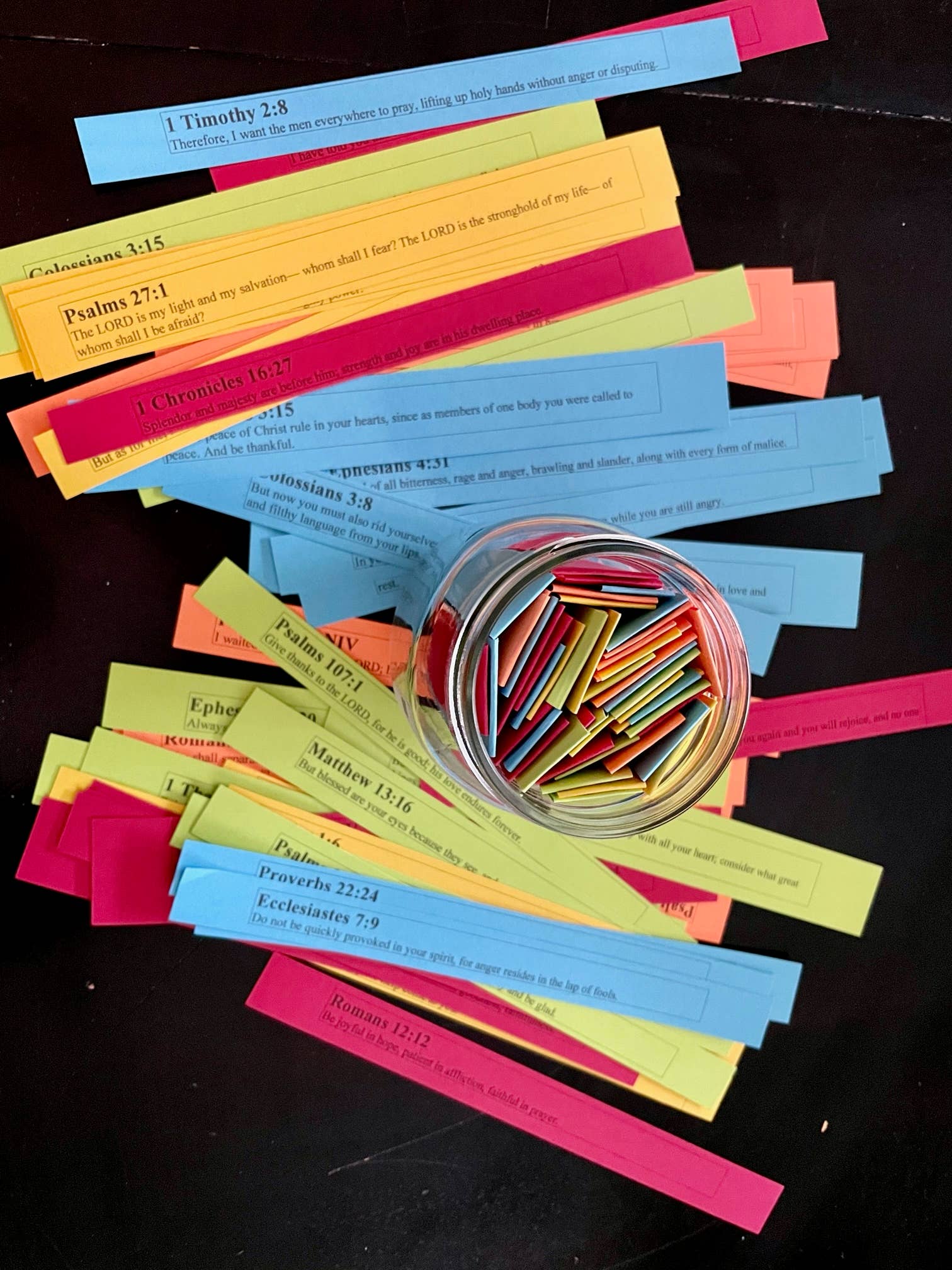 Joy Sparks Designs - Vente Pots - Bocaux Versets Bibliques codés par couleur selon les émotions7