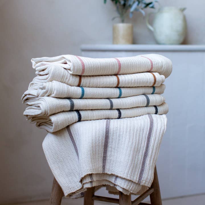 Wari Handwoven Ethiopian Cotton Waffle Bath Towel for wholesale by Sabahar Europe