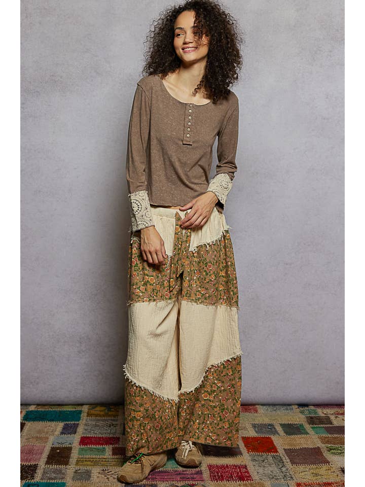 Pol Clothing - Wholesale Pants - Women's - Double gauze frayed edge detail woven pants15