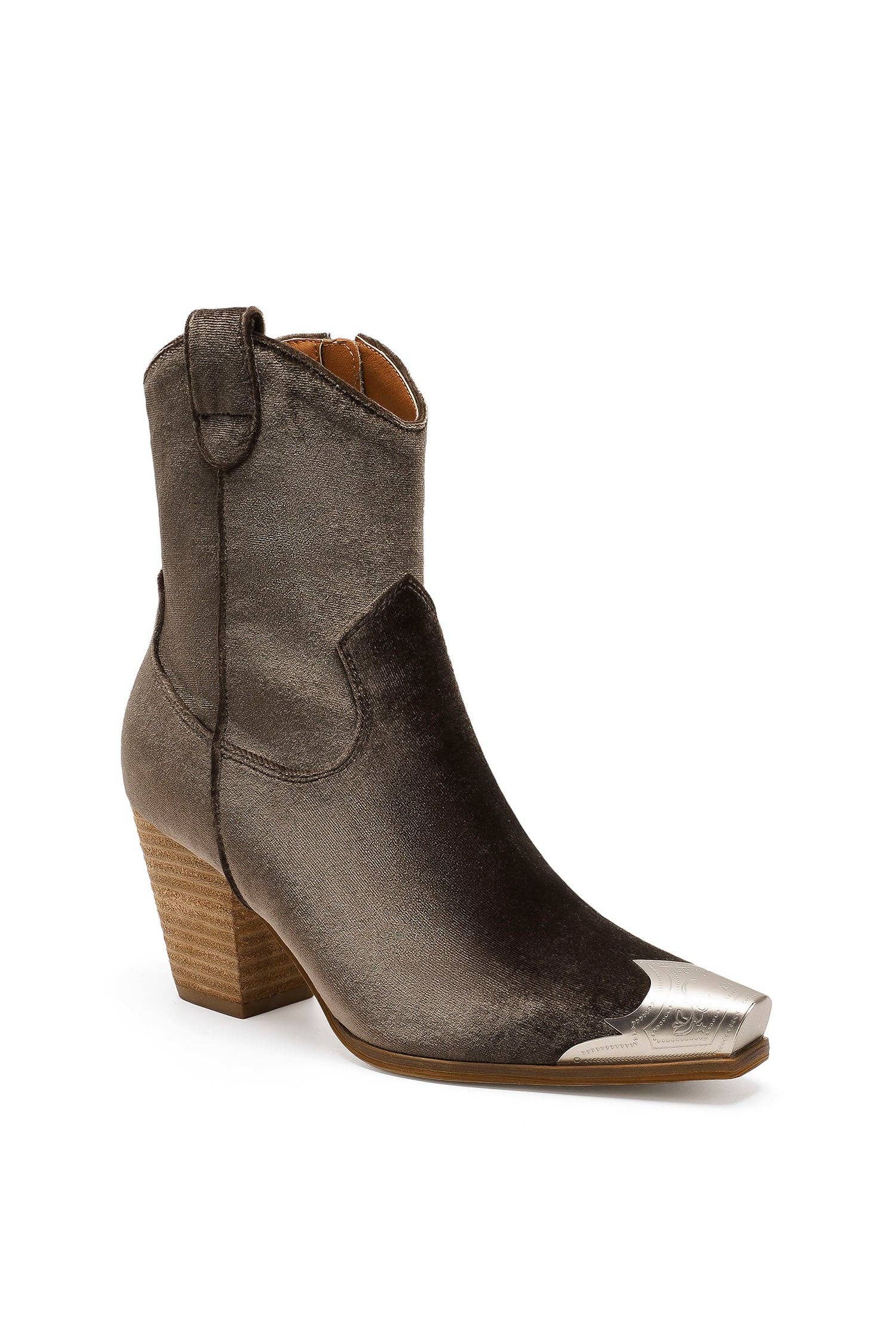 Mars Sky Shoes Wholesale - Wholesale Cowboy Boots - Women's - Beast Fashion DAKOTA-01 Women Block Heel Metallic Cap Toe Velvet Western Booties-12 Pairs Pack-42.75/Pair6