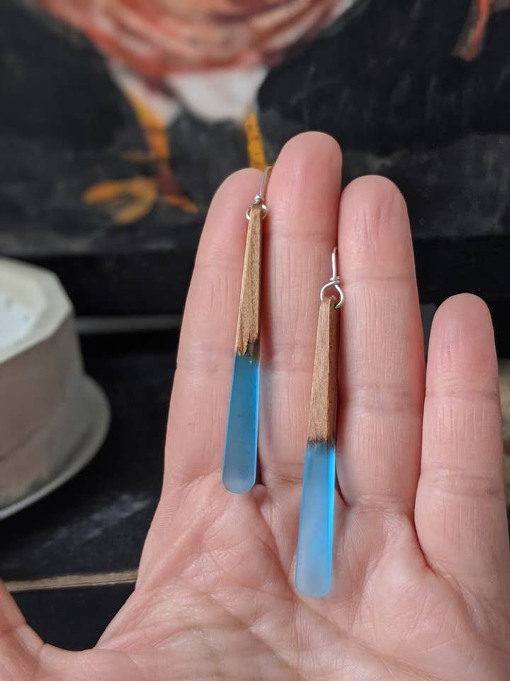 Brincos de madeira e resina em forma de lágrima cônico por atacado de Muro Jewelry