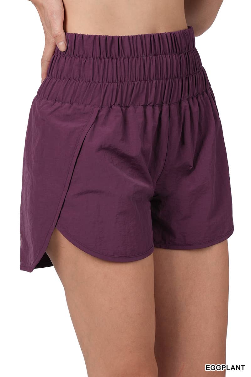 42POPS - Vente Short – femme - Short coupe-vent avec doublure et poche arrière en mesh43