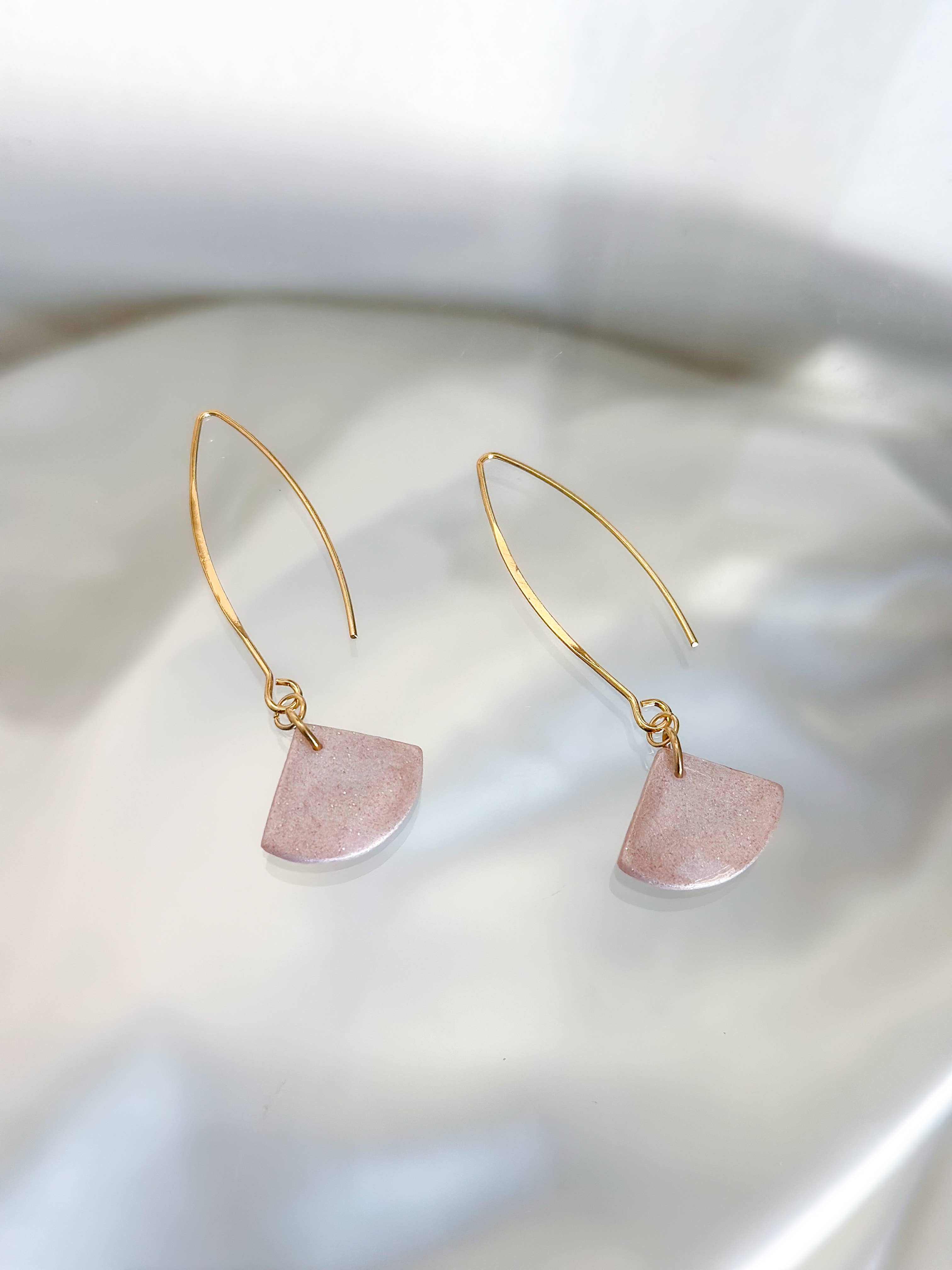 AnnaBanana – wholesale Dangle earrings – Mary Drop Earrings8