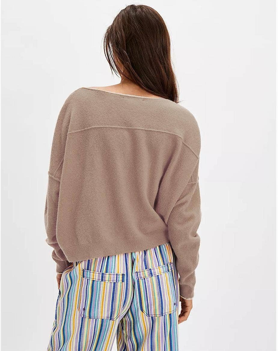 Suhkasana – wholesale Knitted jumper – Women′s – Loose Fit Crewneck Knit Sweater for Women Fall Winter5