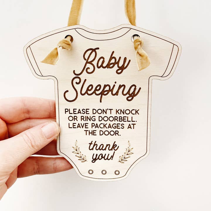 Remember November, Inc – wholesale Skylt – Baby sovande tecken, snälla ring inte dörrklockan, nyfödd