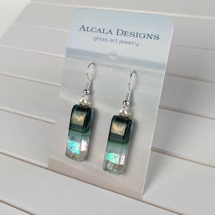 Alcala Designs - Wholesale Dangle Earrings - Alcala Aquascape 1.0 Peacock Shimmer Beach
Dangle Earrings