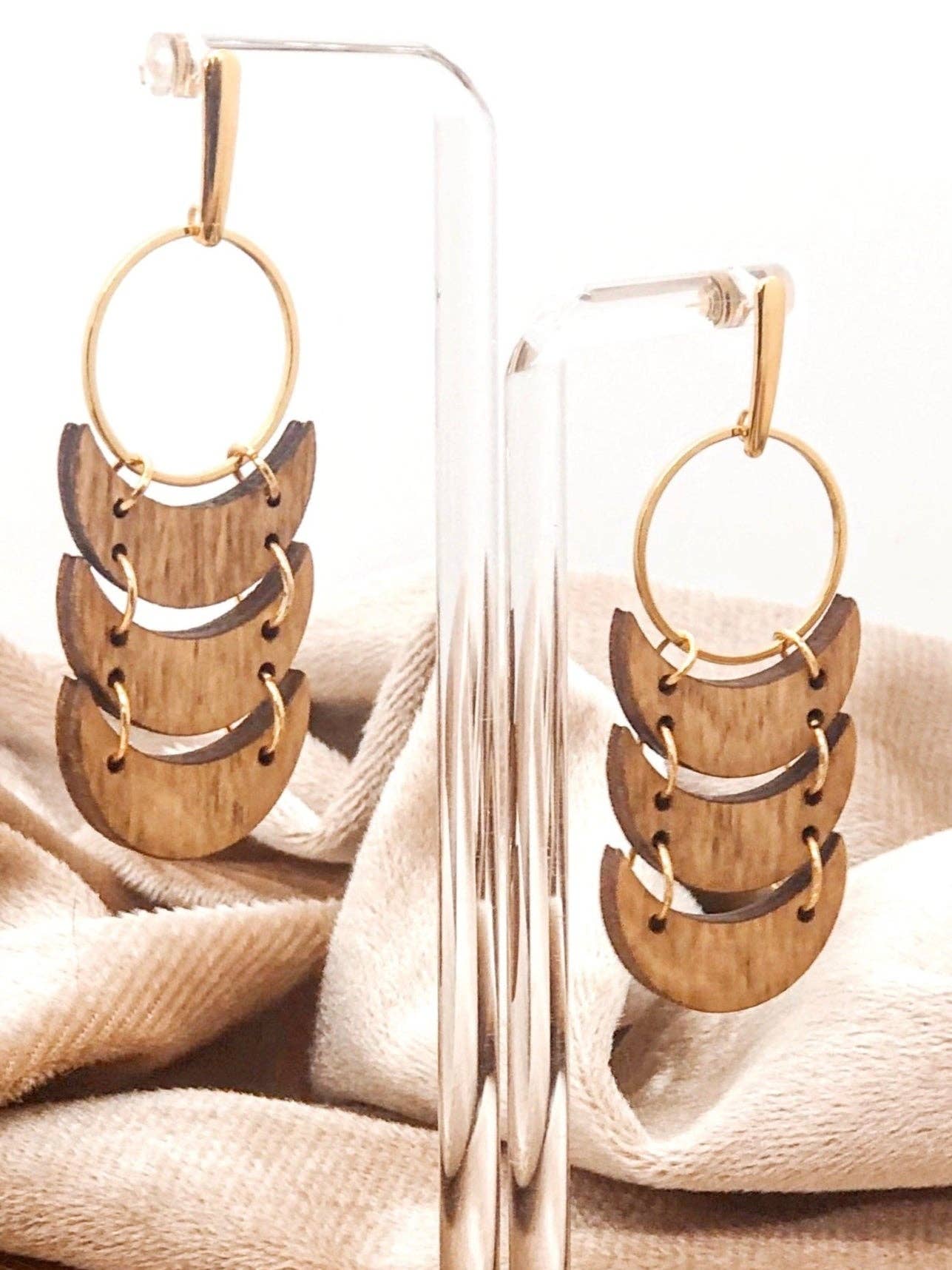 lovelevel – wholesale Dangle earrings – Celestial Wood Earrings | MOONLINK2