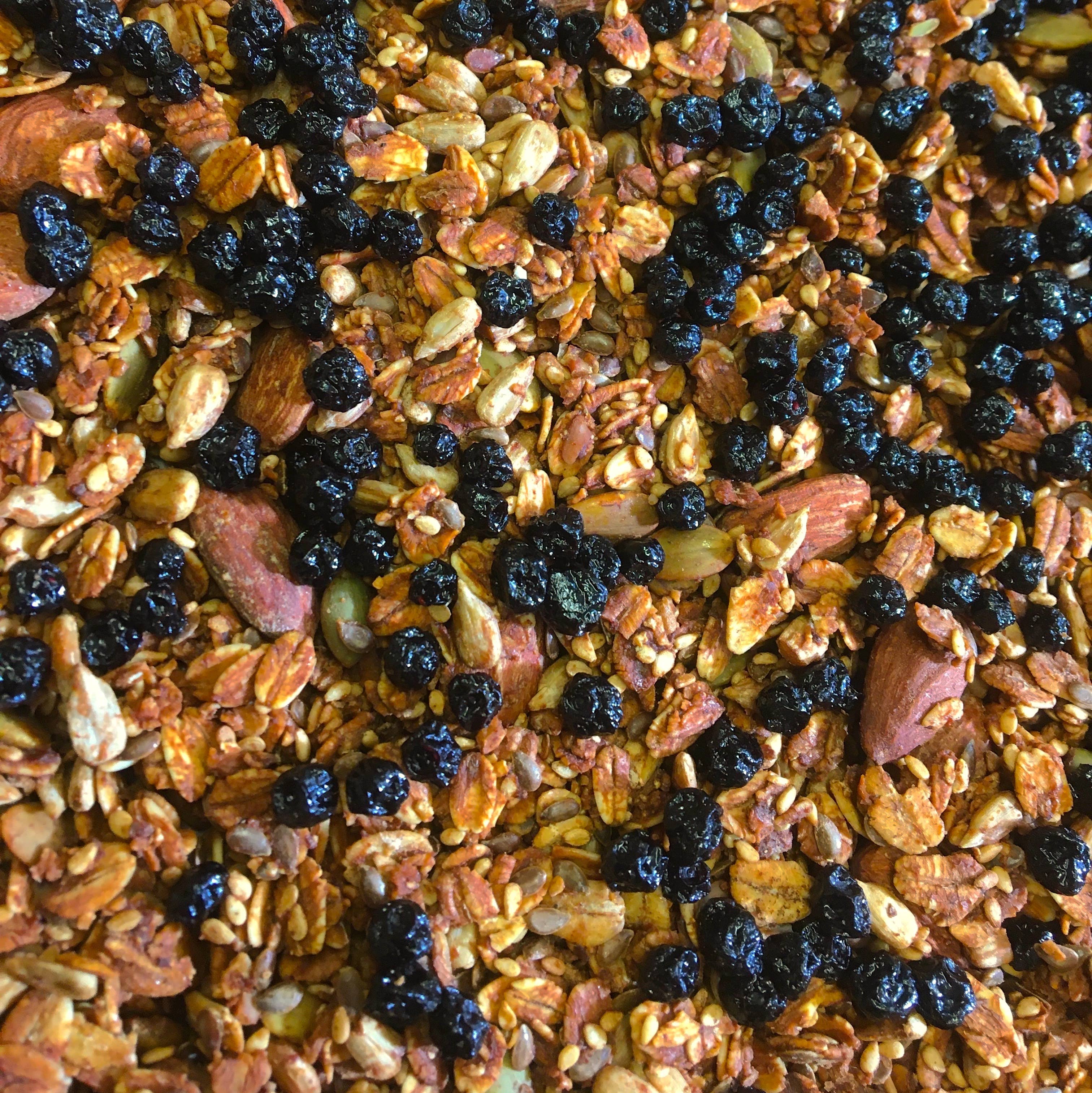 Potters Table - Wholesale Granola - Hearts Content Granola2