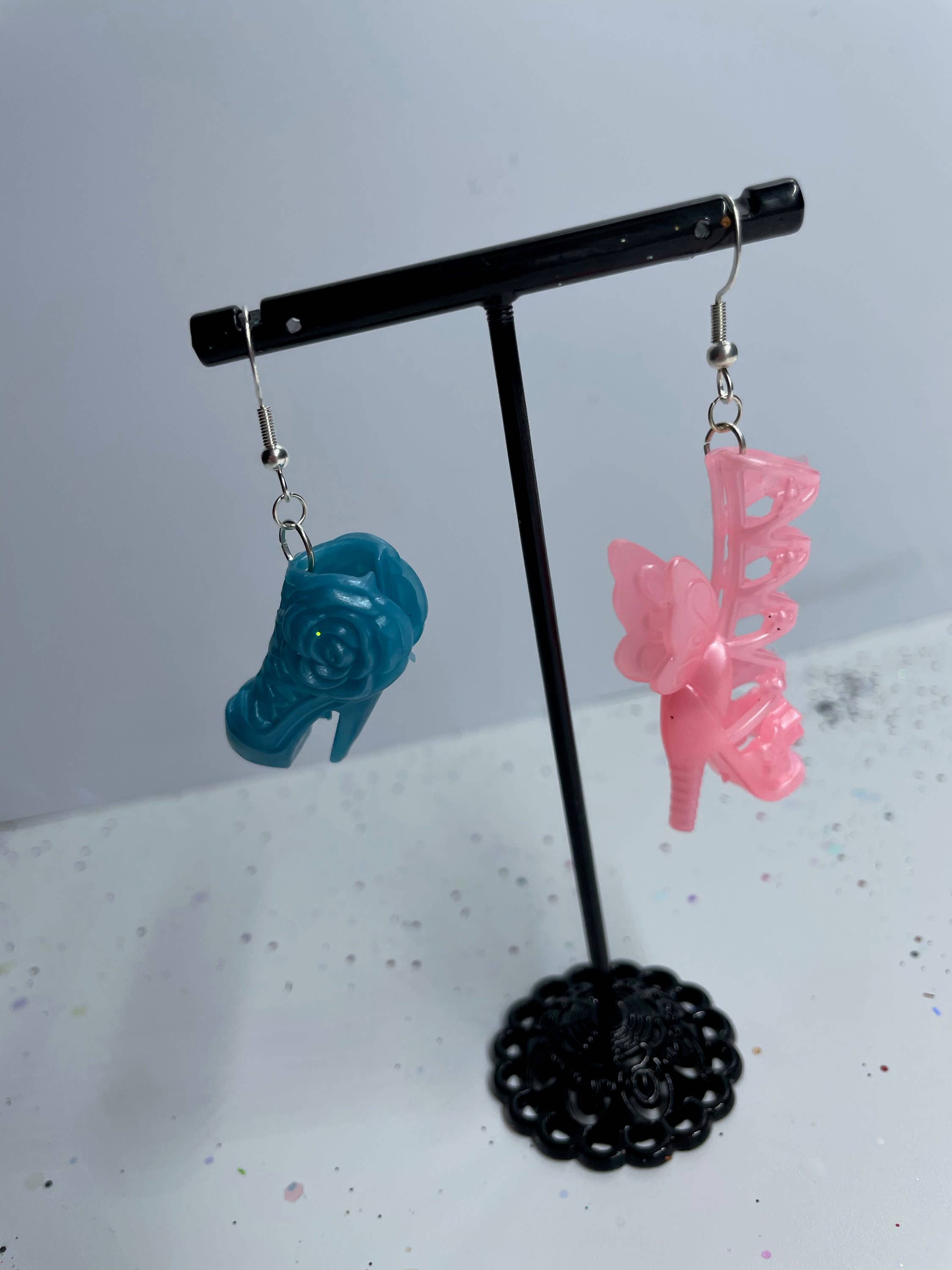 R59Creates - Wholesale Dangle Earrings - Cute Lil Barbie Doll Shoe Earrings! Available In 52 Different Types & Gold + Silver Normal Or Drop Chain Hardware!!6
