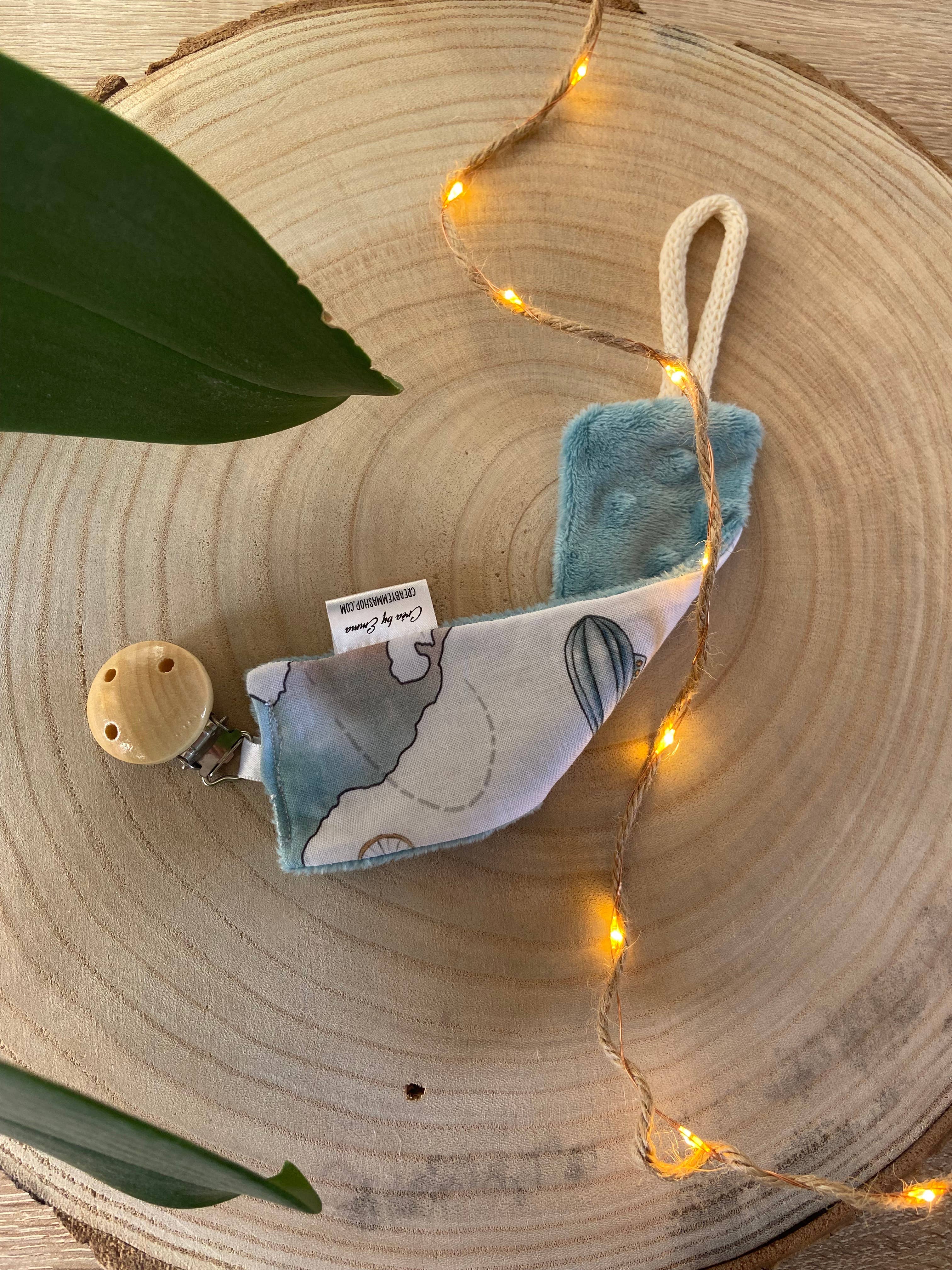 Créa by Emma – Großhandel Schnuller-Clip – Baby – Personalisierter Schnullerclip