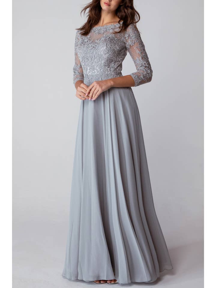 MÈRE DE LA MARIÉE-Longueur au sol pour la vente par FashionShowcase