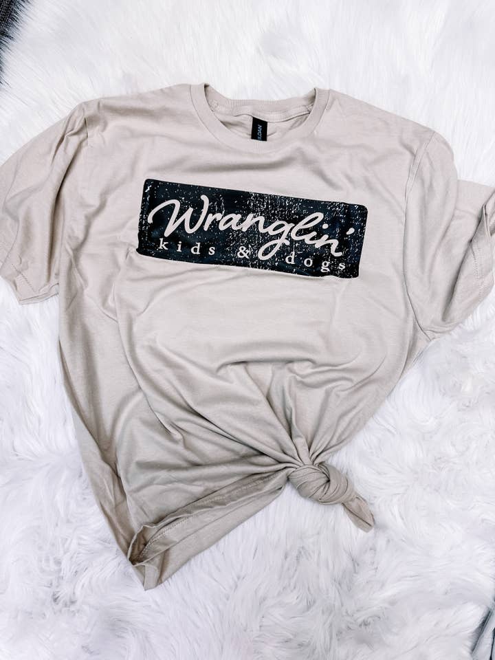 ZZ Threadz - Wholesale Screen printed t-shirt – Women′s - Wranglin' Kids & Dogs Western Graphic Tee