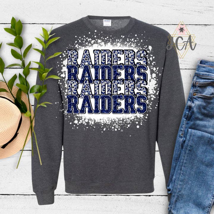 Jocelyn's Comfy Apparel – wholesale T-shirts med screentryck – Dam – Raiders Skjorta, Raiders School Spirit Skjorta2
