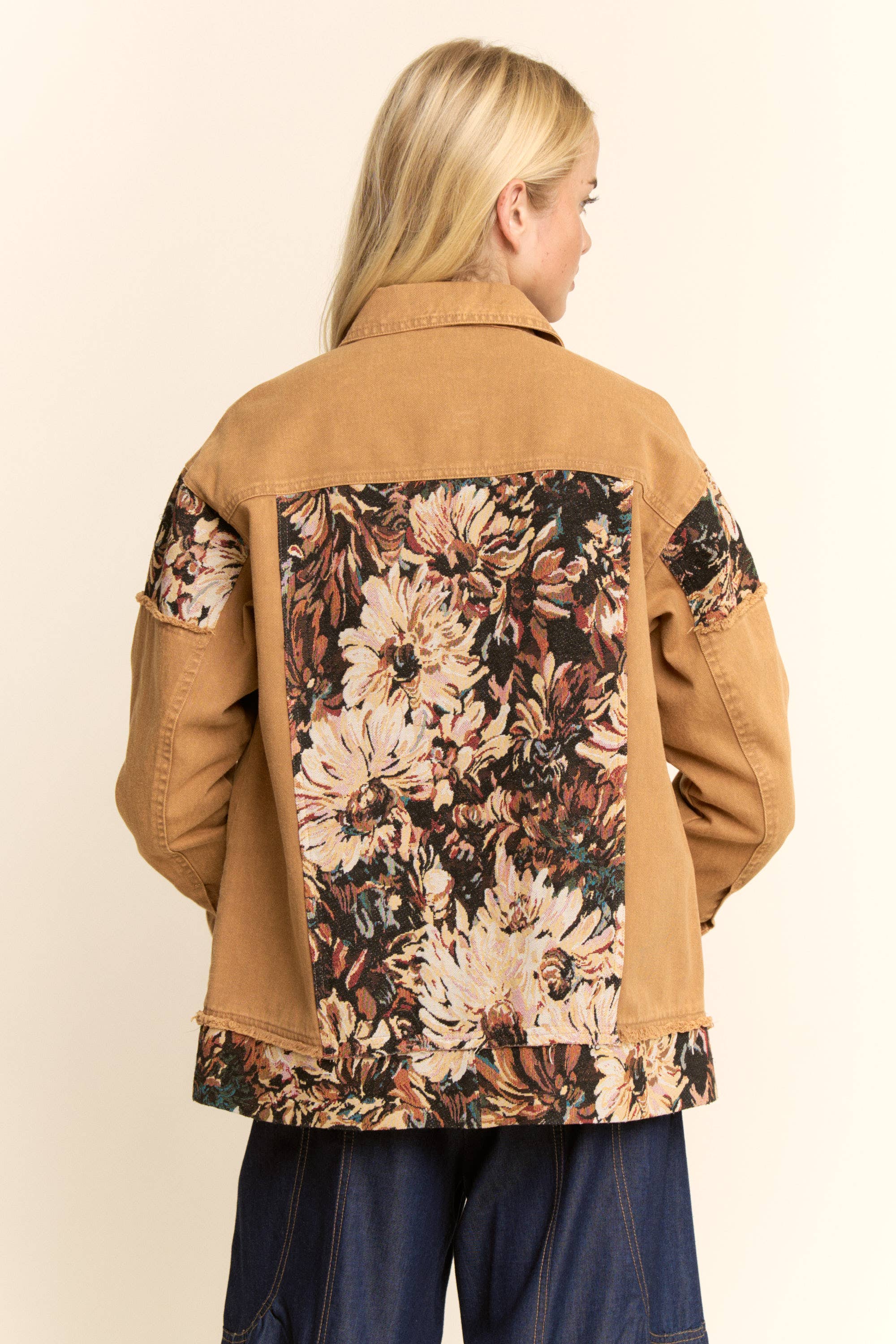 Davi & Dani - Wholesale Jacket - Women's - STONE WASHED DENIM JACQUARD PANEL MIDI JACKET9