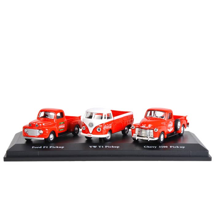 Motor City Classics, Inc. - Wholesale Decorative Tabletop Object - 1:72 Scale Coca-Cola Pickup Gift Set Diecast Model2