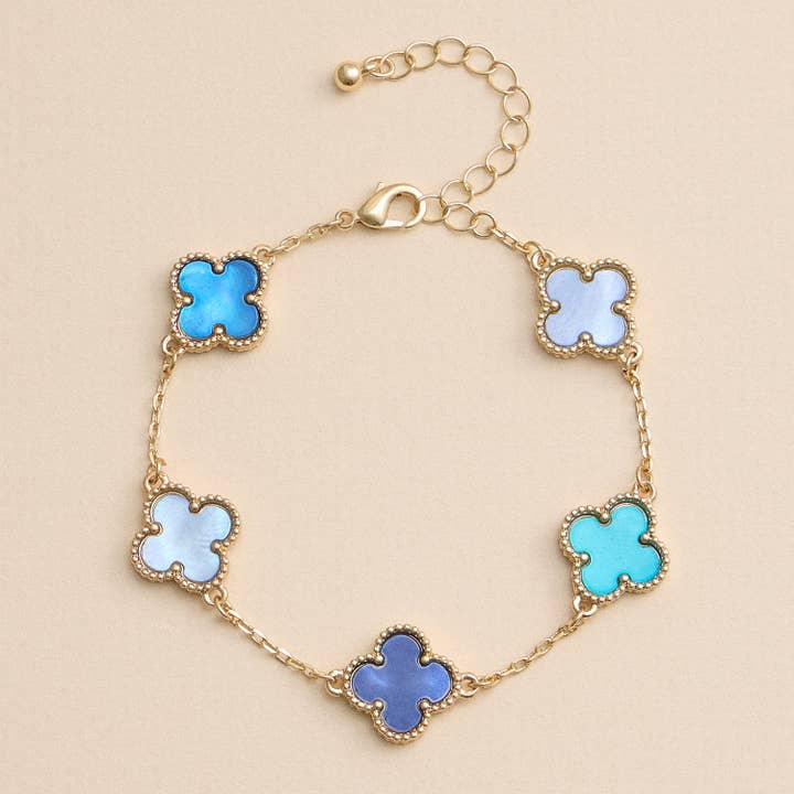 Frem - Wholesale Charm/Dangle Bracelet - Multi Floral Shape Charm Bracelet in Shell
