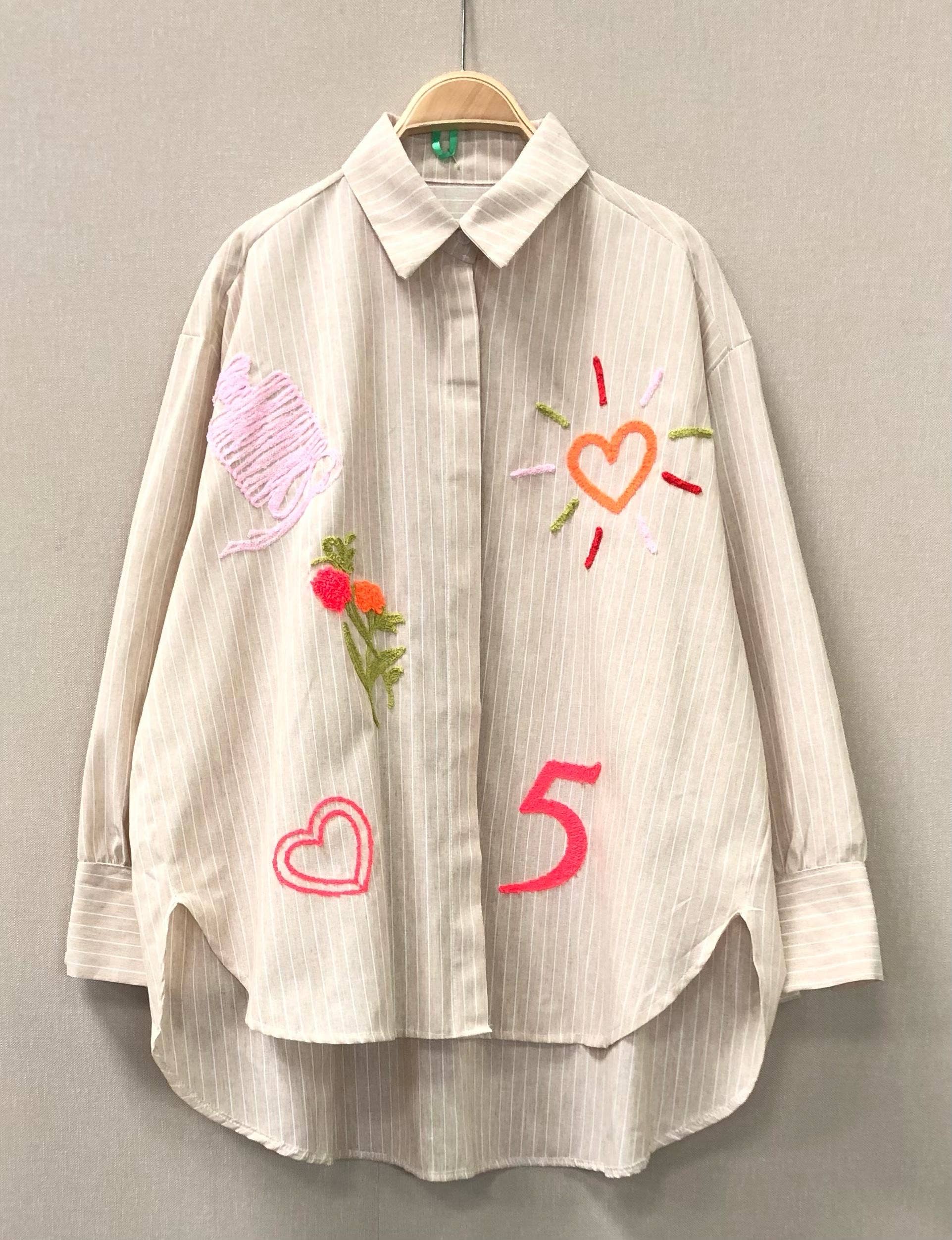 SWEET MAGIC MODA Y COMPLEMENTOS - Wholesale Button Down Shirt - Women's - STRIPED SHIRT4