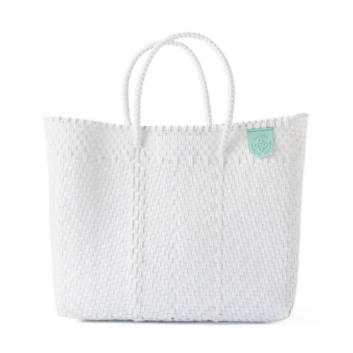 Sac bandoulière de villégiature tissé moyen Paloma pour la vente par Tin Marin