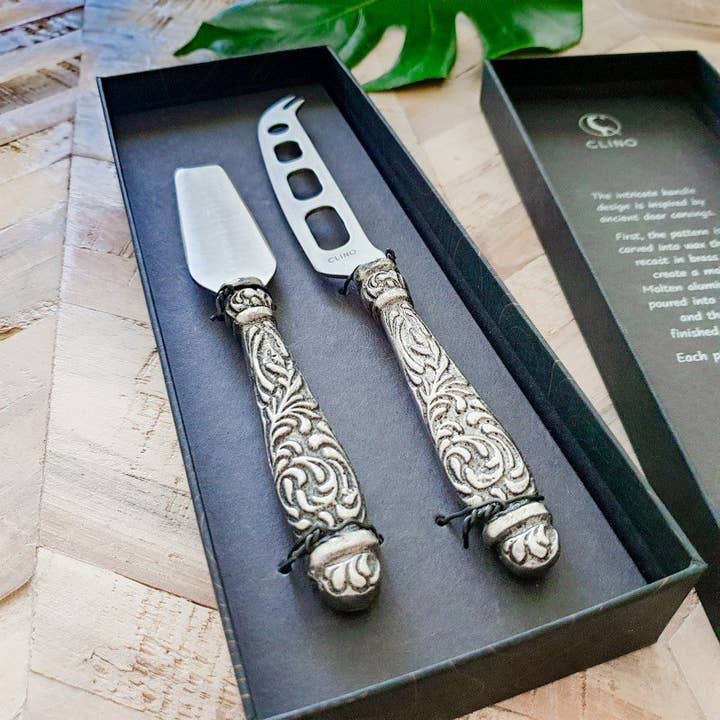 CLINQ - Wholesale Knife set - Carved Handle 2pc Knife Set