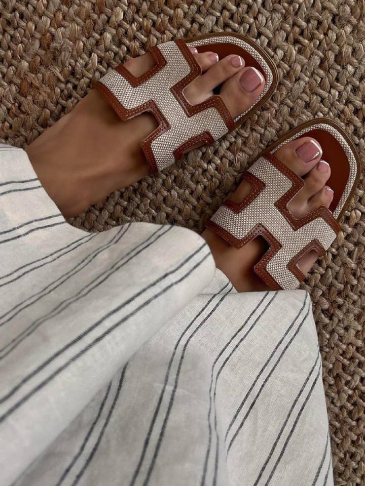 No Doubt Shoes – wholesale Sandals – Women's – FAUX LEATHER DESIGNER STRAP SANDALS10