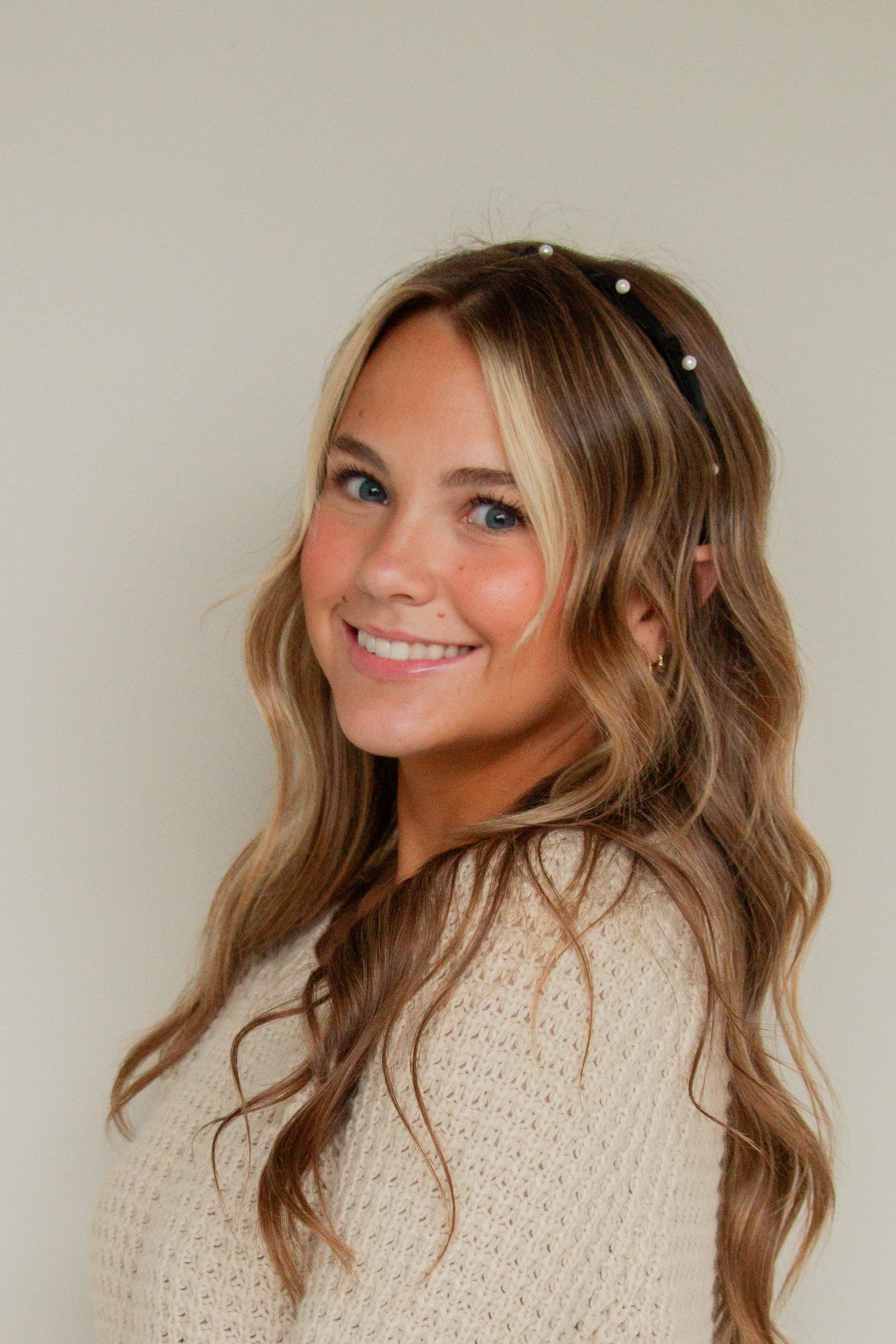 Shop Andi – wholesale Fashion headband – women's – Black Pearl Headband2