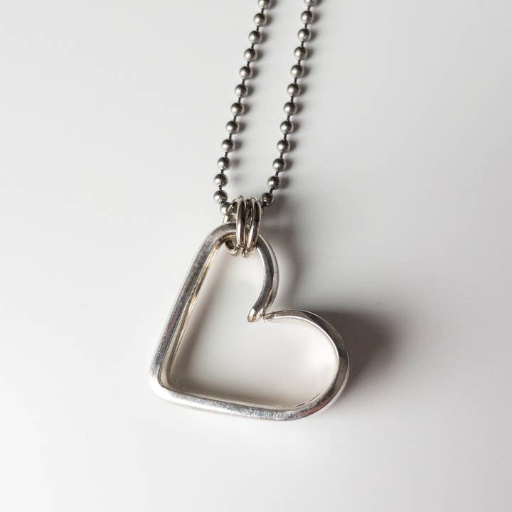 Girl Ran Away With the Spoon - Wholesale Pendant/charm necklace - Bent Heart Silverware Necklace3