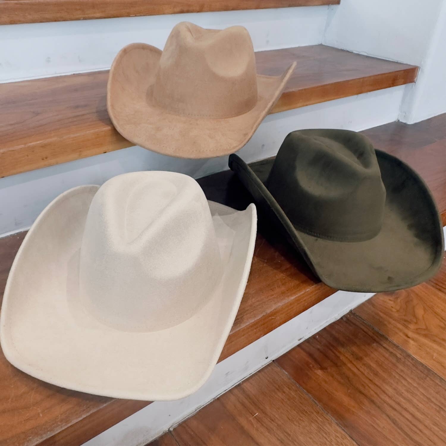 Bella Betty - Vente Chapeau de cowboy – femme - CHAPEAU DE COWBOY EN DAIM VÉGÉTALIEN3